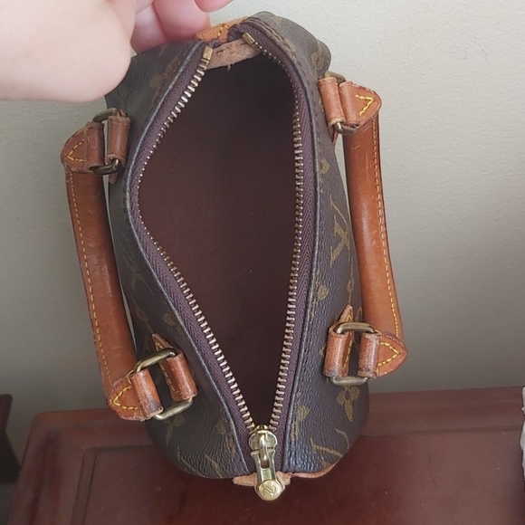 SALE Authentic vintage Louis Vuitton mini speedy - Picture 7 of 7